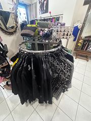 Οβάλ κρεμάστρα με τζάμι από επάνω