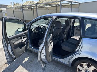 Ford C-Max 2007-thumb-15