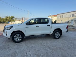 Toyota Hilux 2022 4Χ4 double cabin ΕΛΛΗΝΙΚΟ BOOK SERVICE-thumb-1