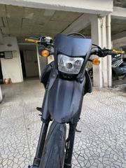 Suzuki DR 125 2011-thumb-7