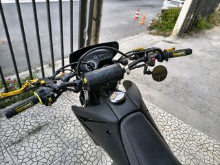 Suzuki DR 125 2011-thumb-8