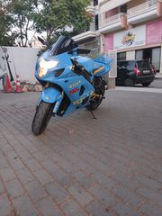 Suzuki GSX-R 600 2004 GSXR 600