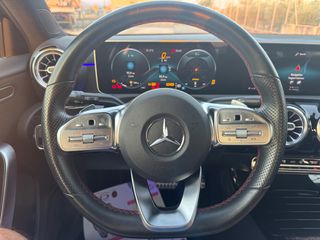 Mercedes-Benz A 180 2020 AMG LINE-thumb-32
