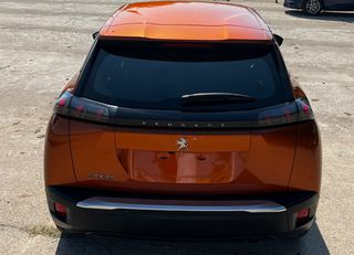 Peugeot 2008 2021 DIESEL-thumb-8