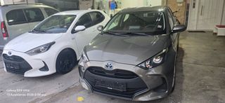 Toyota Yaris 2023 HYBRID AUTOMATIC NAVI CAMERA-thumb-18