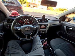 Volkswagen Polo 2015 1.4 TDI LOOK GTD  EURO 6W-thumb-16