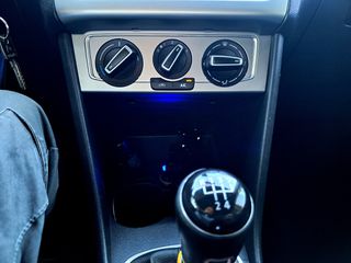 Volkswagen Polo 2015 1.4 TDI LOOK GTD  EURO 6W-thumb-32