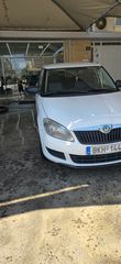 Skoda Fabia 2011 1.2 TDI-thumb-3