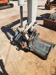 Εκσκαφέας Με Ερπύστριες Takeuchi 2006 ΤΒ153-thumb-5