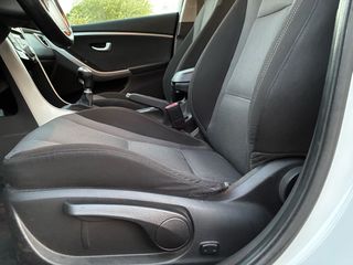 Hyundai i 30 2016-thumb-13
