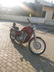 Suzuki Intruder C 2000-thumb-5