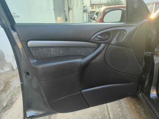 Ford Focus 2002 TREND 5θυρο-thumb-16