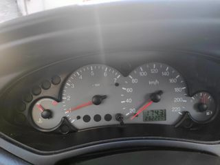 Ford Focus 2002 TREND 5θυρο-thumb-12