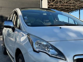Peugeot 3008 2015 PANORAMA! FULL EXTRA! ALLURE!-thumb-9