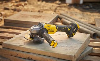 STANLEY FatMax SFMCG710B Angle Grinder-thumb-1
