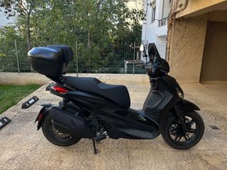 Piaggio Beverly 400 2024 HPE DEEP BLACK-thumb-3