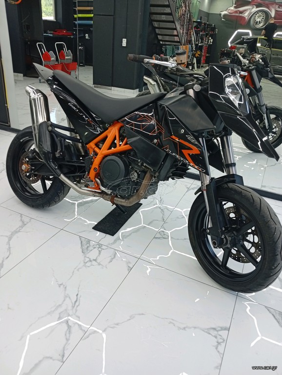 KTM 690 SM 2010