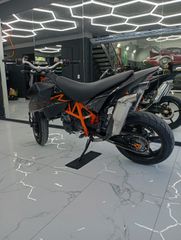 KTM 690 SM 2010-thumb-5