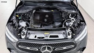 Mercedes-Benz GLC 300 2024 e PLUG-IN 4MATIC 9G-TRONIC AMG LINE SUN. PAN./AUTOBESIKOS-thumb-10