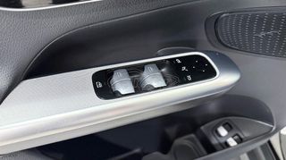 Mercedes-Benz GLC 300 2024 e PLUG-IN 4MATIC 9G-TRONIC AMG LINE SUN. PAN./AUTOBESIKOS-thumb-21