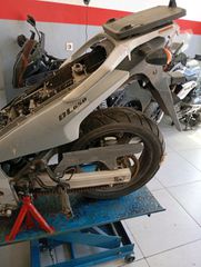 Suzuki V-Strom 650 2004-thumb-2