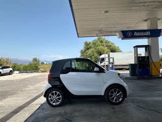 Smart ForTwo 2018-thumb-5