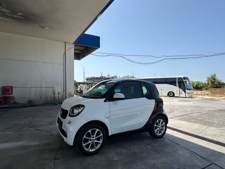Smart ForTwo 2018-thumb-12