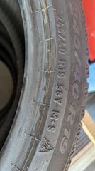 Pirelli-thumb-5