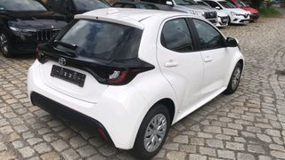 Toyota Yaris 2022 Hybrid 1500cc-thumb-2