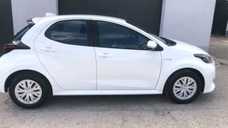 Toyota Yaris 2022 Hybrid 1500cc-thumb-8