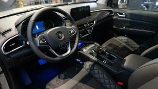 Foton Tunland G7 2025 2.0 160PS EXELSIOR 8AT S/R-thumb-4