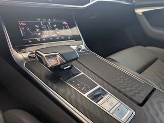 Audi A7 2021 S LINE PHEV 2.0-thumb-14
