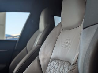 Audi A7 2021 S LINE PHEV 2.0-thumb-20