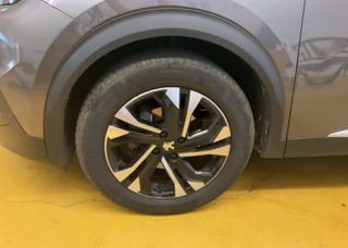 Peugeot 2008 2020 1.2  101 hp   Allure-thumb-5