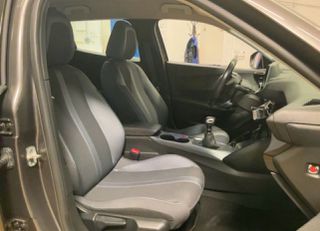 Peugeot 2008 2020 1.2  101 hp   Allure-thumb-11