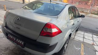 Renault Megane 2003-thumb-5