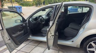 Renault Megane 2003-thumb-42