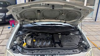 Renault Megane 2003-thumb-50