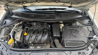 Renault Megane 2003-thumb-53