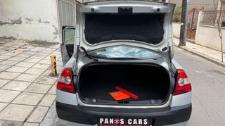 Renault Megane 2003-thumb-56