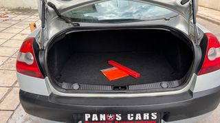 Renault Megane 2003-thumb-57