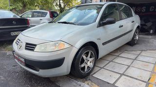 Renault Megane 2003-thumb-10