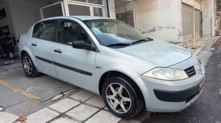 Renault Megane 2003-thumb-17