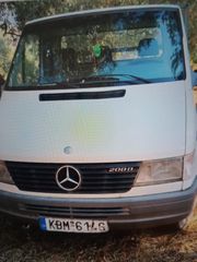 Mercedes-Benz Sprinter 2005
