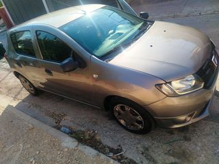 Dacia Sandero 2013
