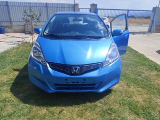 Honda Jazz 2010 1ο ΧΕΡΙ ΕΛΛΗΝΙΚΗΣ ΑΝΤΙΠΡΟΣΩΠΕΙΑΣ face lift-thumb-2