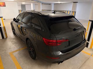 Audi A4 allroad 2017-thumb-1