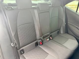 Toyota Corolla 2020 hatchback-thumb-64