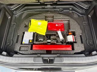 Toyota Corolla 2020 hatchback-thumb-66
