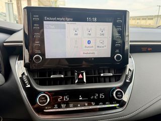 Toyota Corolla 2020 hatchback-thumb-40